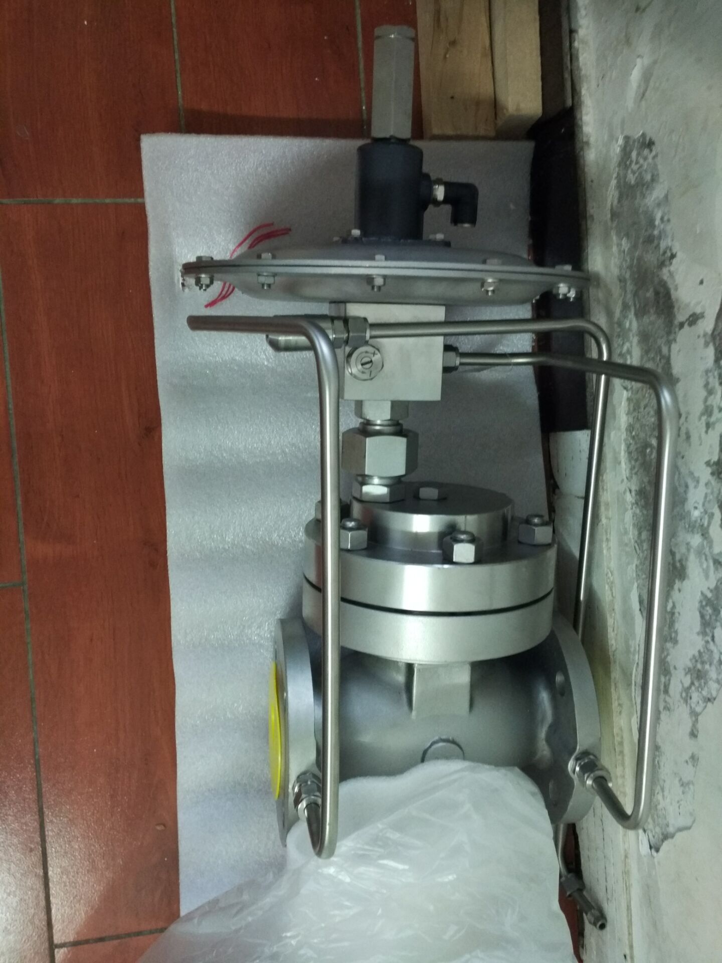 进口供氮阀泄氮阀呼吸阀三者之间的关系